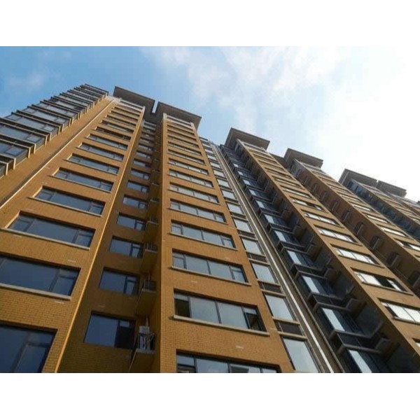 重慶6歲女孩被高空窗戶砸暈，門窗該如何使用才可以確保安全？