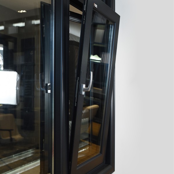 內(nèi)開內(nèi)倒窗有哪些優(yōu)缺點？不是內(nèi)行人真不知道！